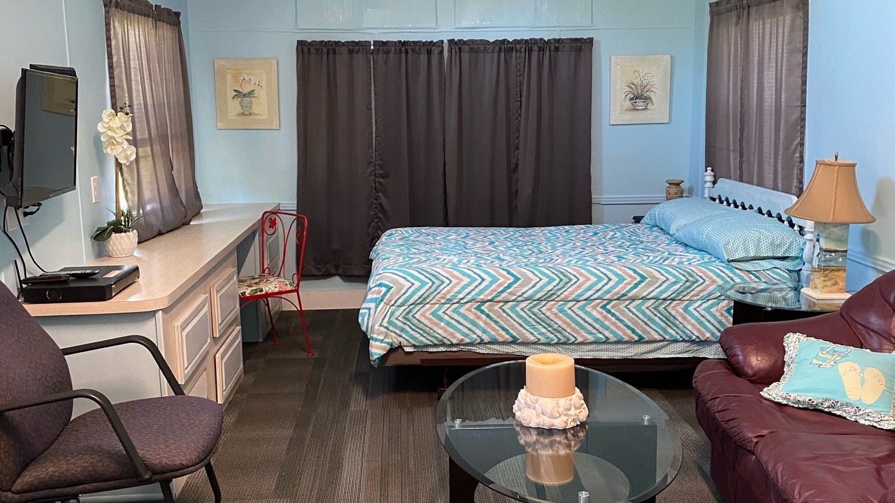 Photo of Bedroom in Steinhatchee