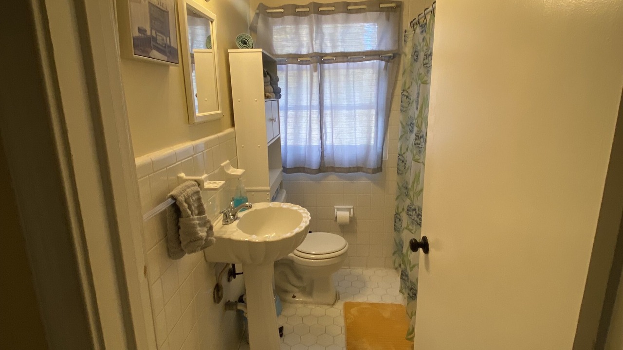 Photo of Bathroom in Valdosta