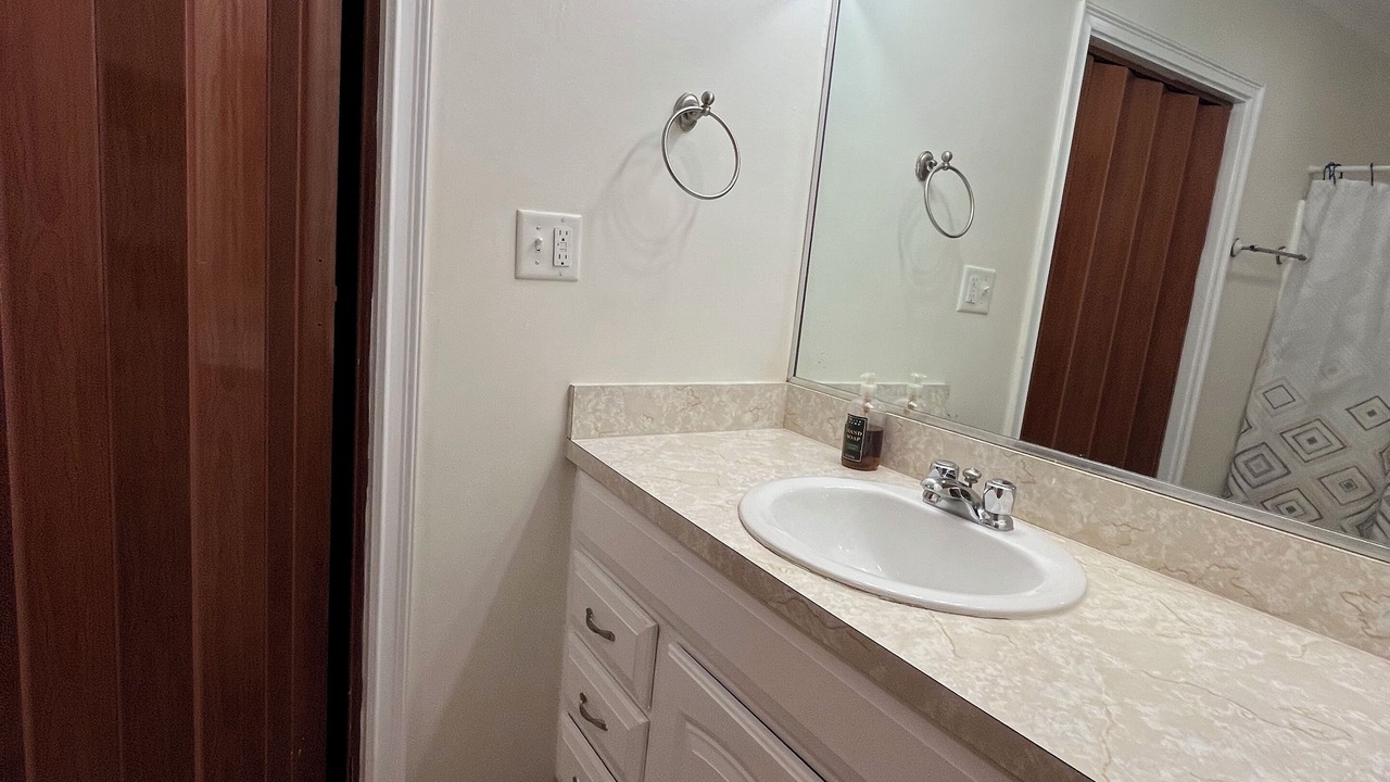 Photo of Bathroom in Valdosta