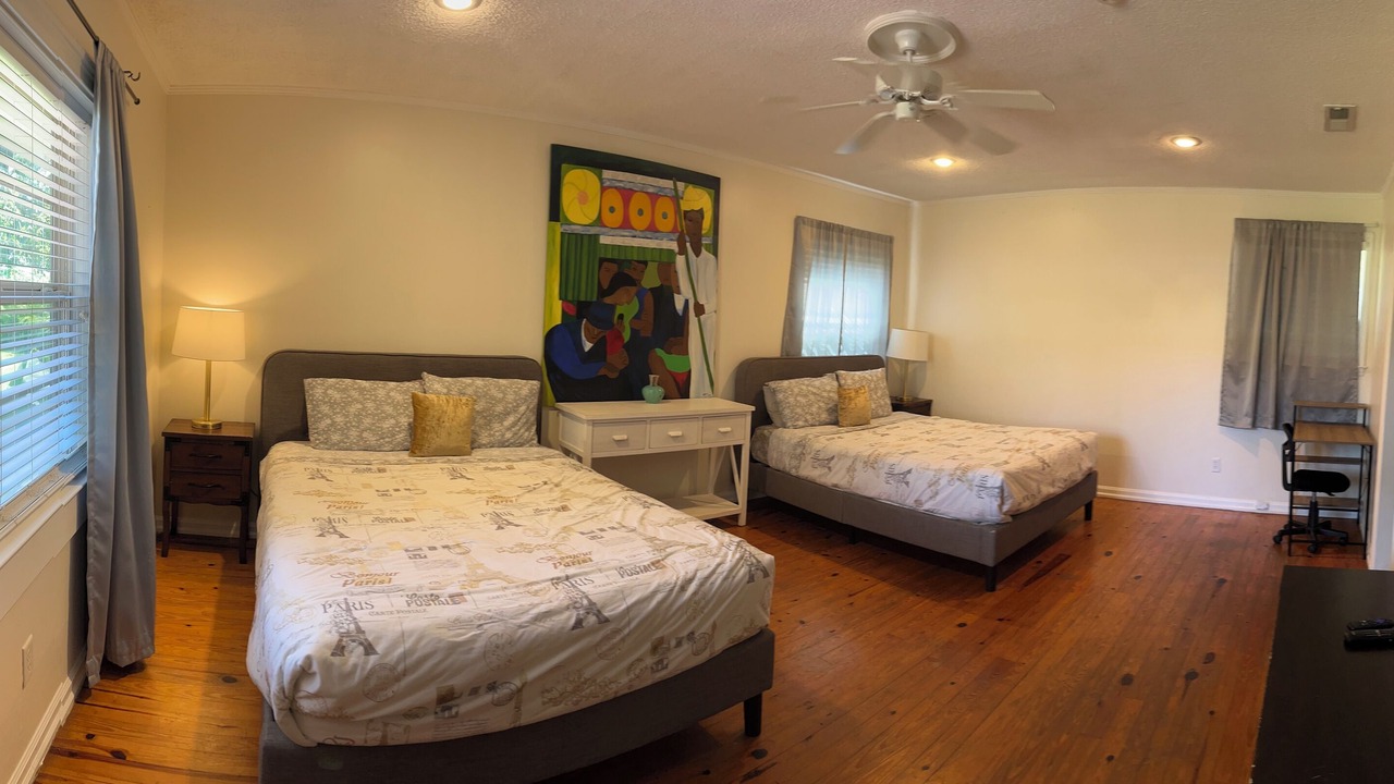 Photo of Bedroom in Valdosta