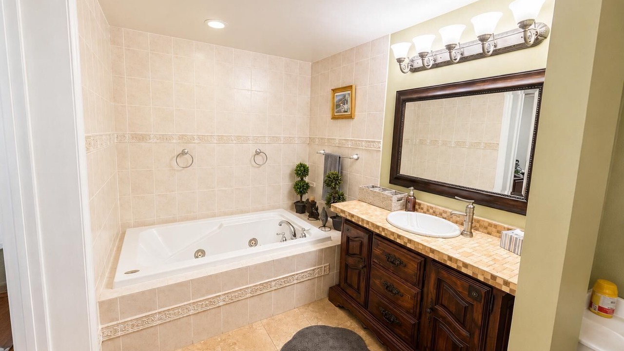 Photo of Bathroom in Citrus Park