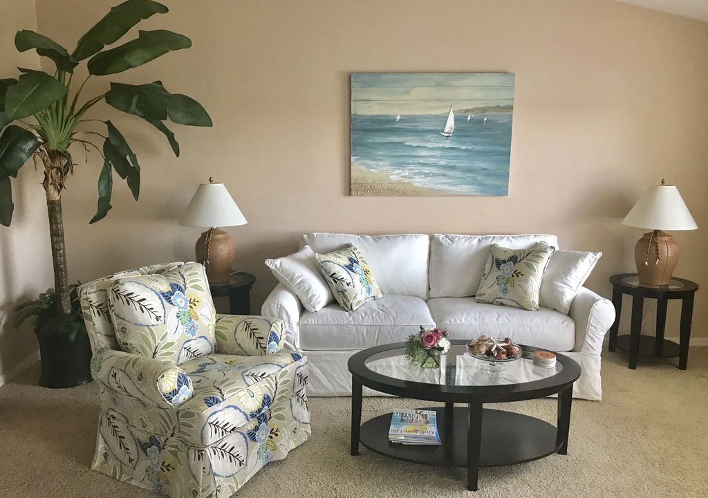 Photo of Livingroom in Park Shore
