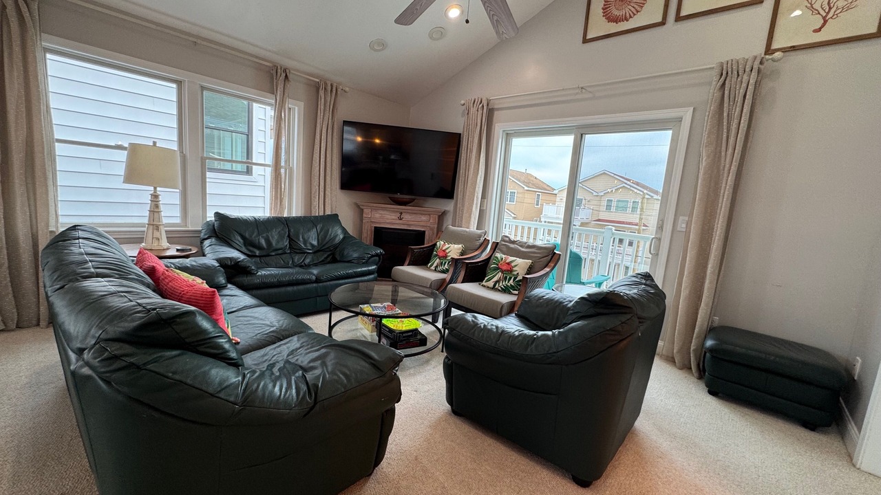 Photo of Livingroom in Brigantine