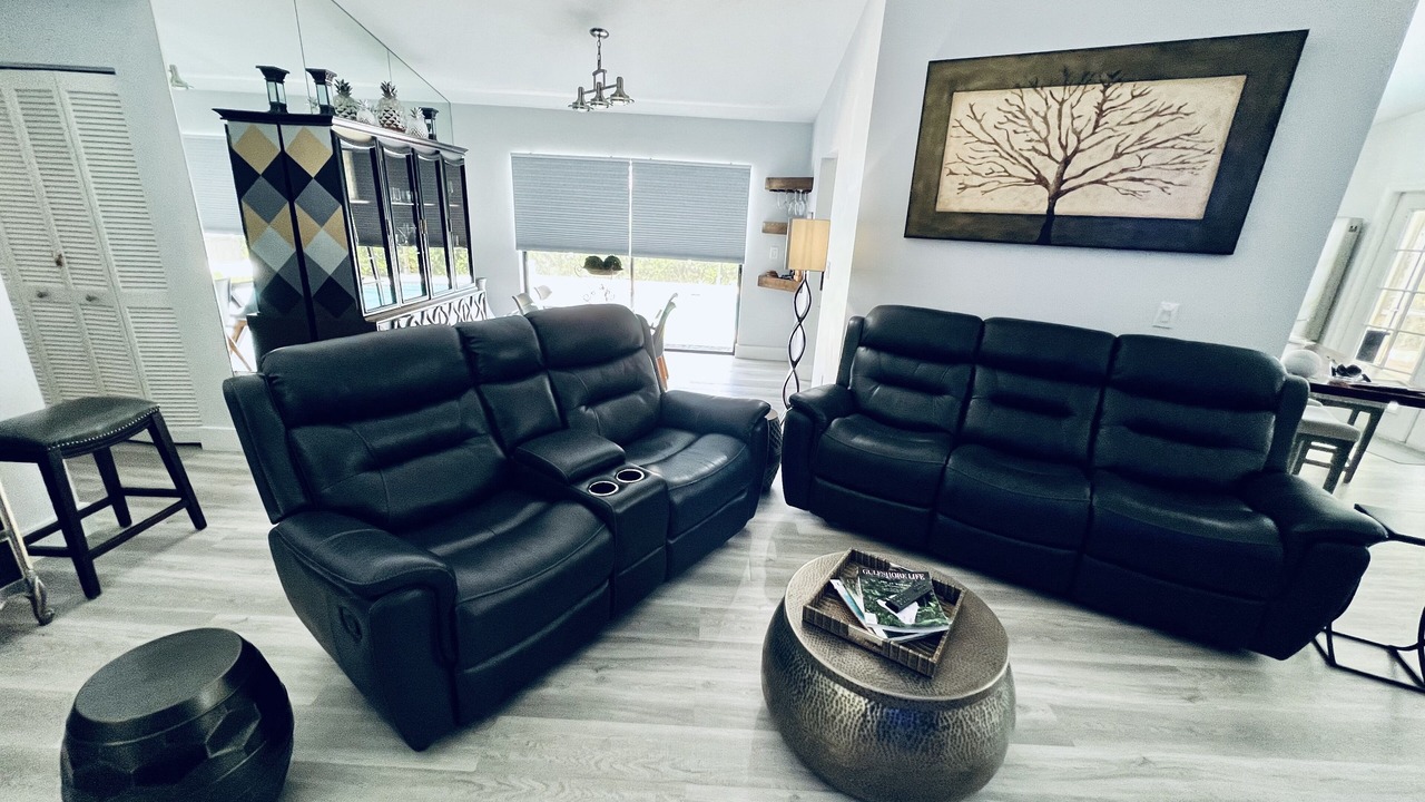 Photo of Livingroom in Bonita Springs