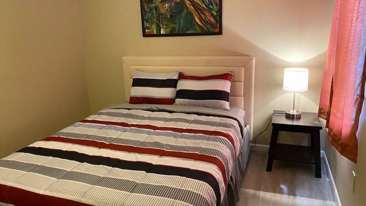 Photo of Bedroom in Valdosta