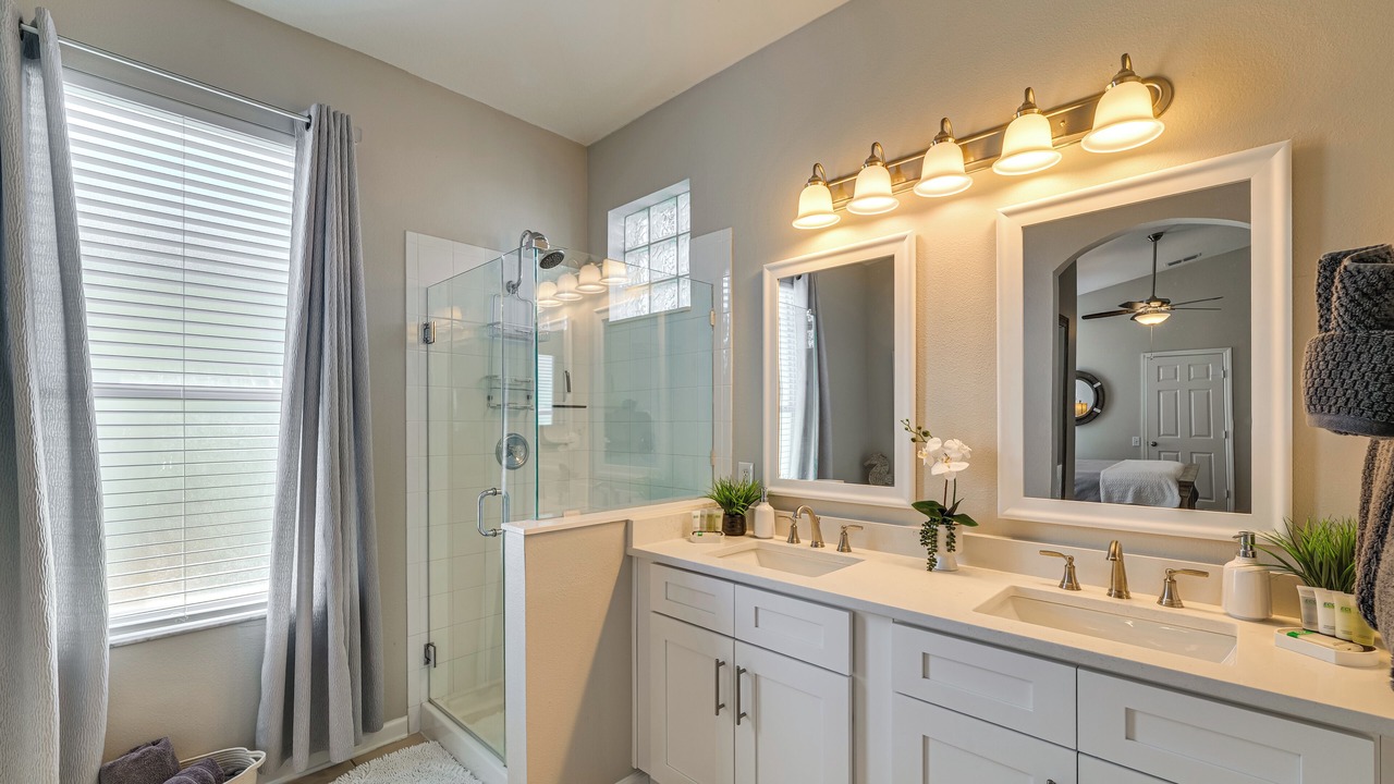Photo of Bathroom in Windsor Palms