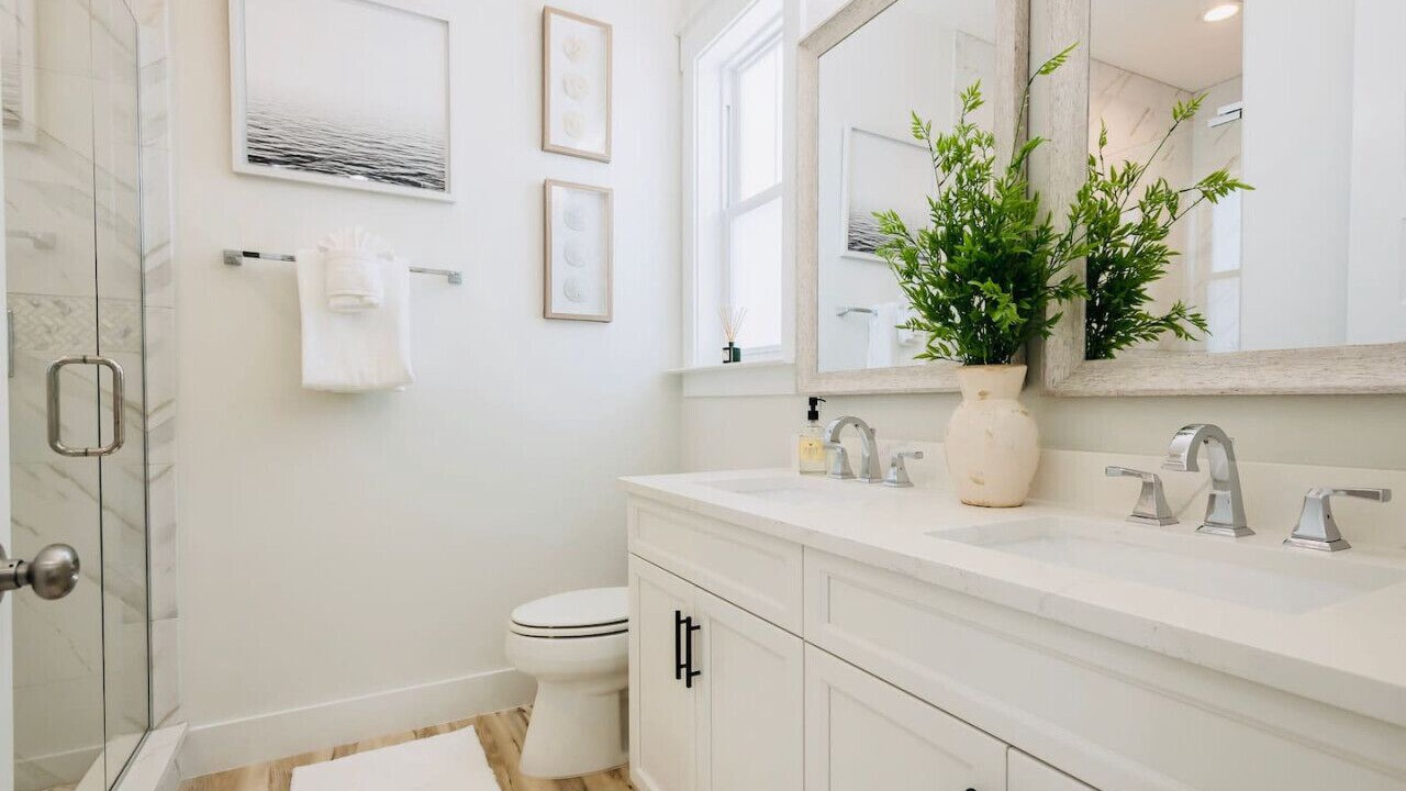 Photo of Bathroom in West Panama City Beach