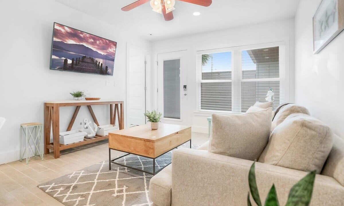 Photo of Bedroom in Crescent Beach