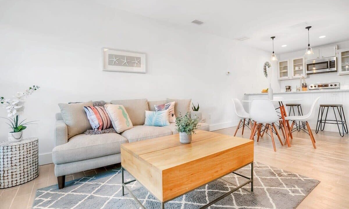 Photo of Bedroom in Crescent Beach