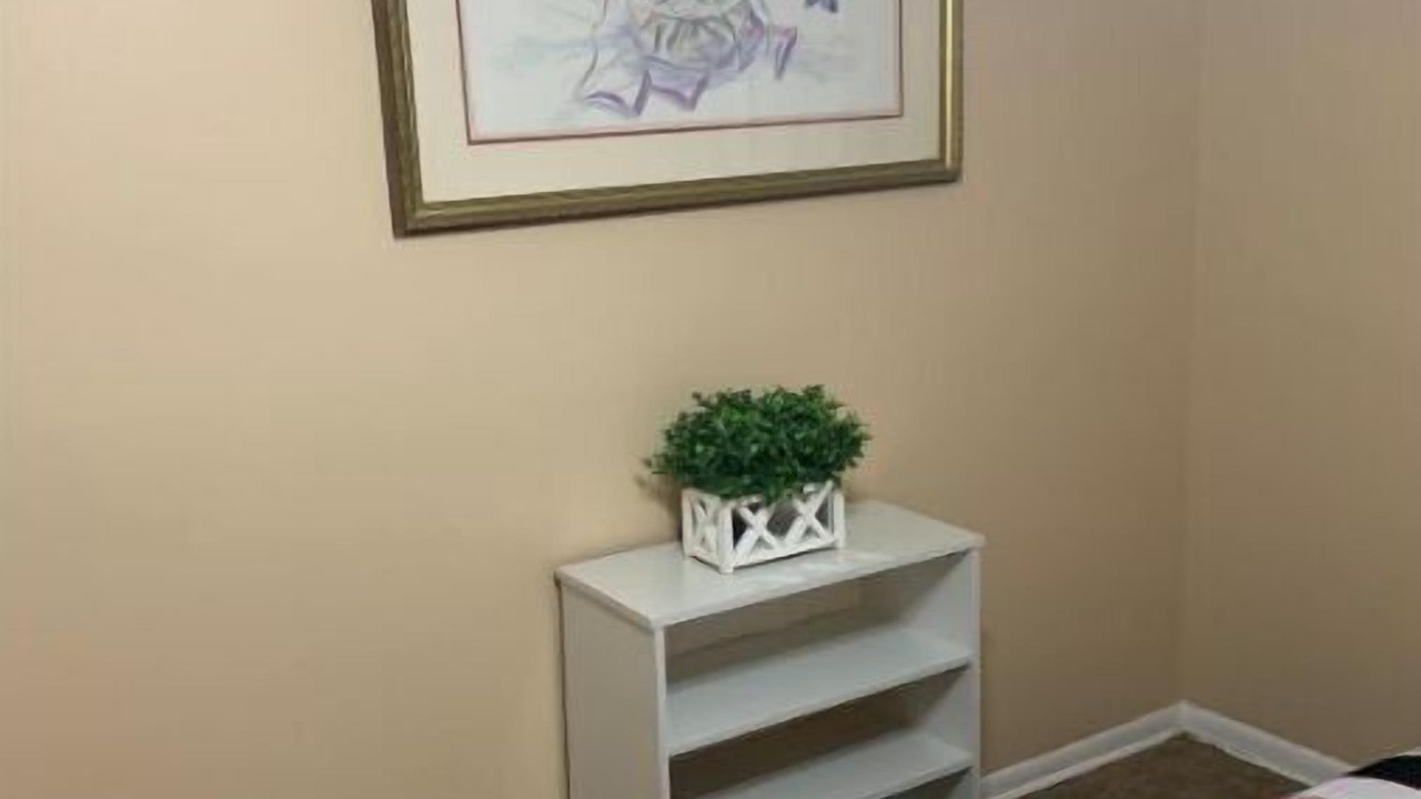 Photo of Bedroom in Valdosta
