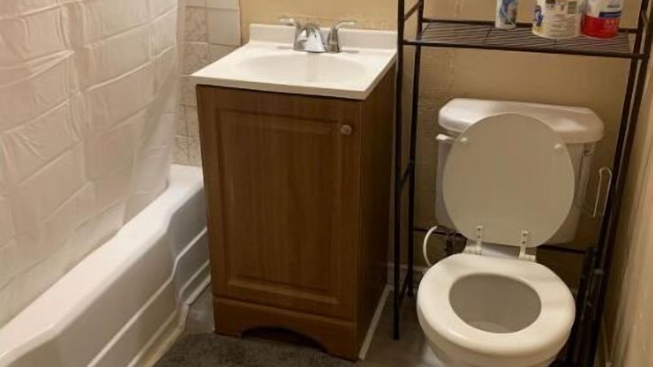 Photo of Bathroom in Valdosta