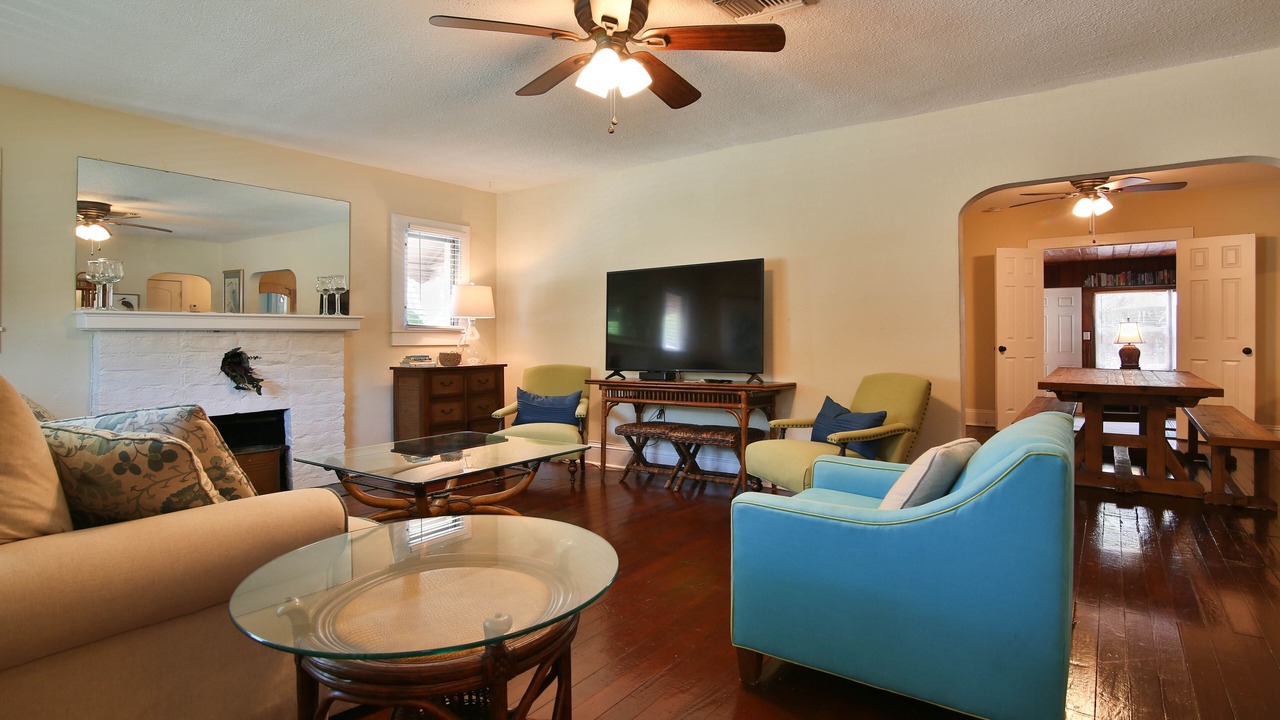 Photo of Bedroom in Arlington Park