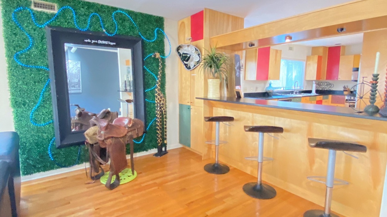 Photo of Bedroom in Bearss Plaza