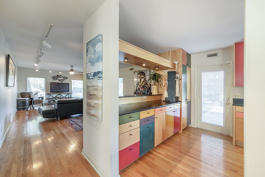 Photo of Bedroom in Bearss Plaza