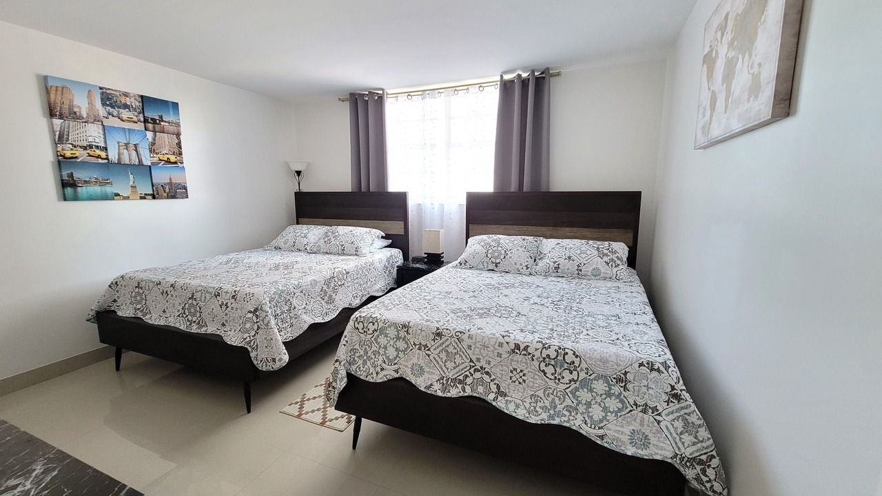 Photo of Bedroom in Hollywood South Central Beach