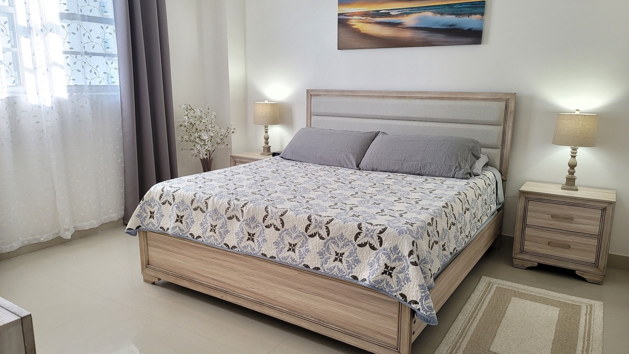 Photo of Bedroom in Hollywood South Central Beach