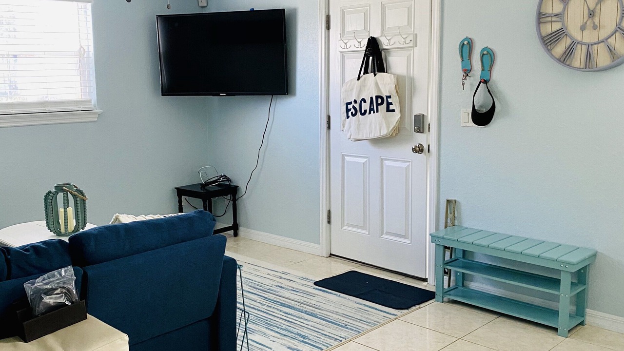 Photo of Livingroom in New Smyrna Beach