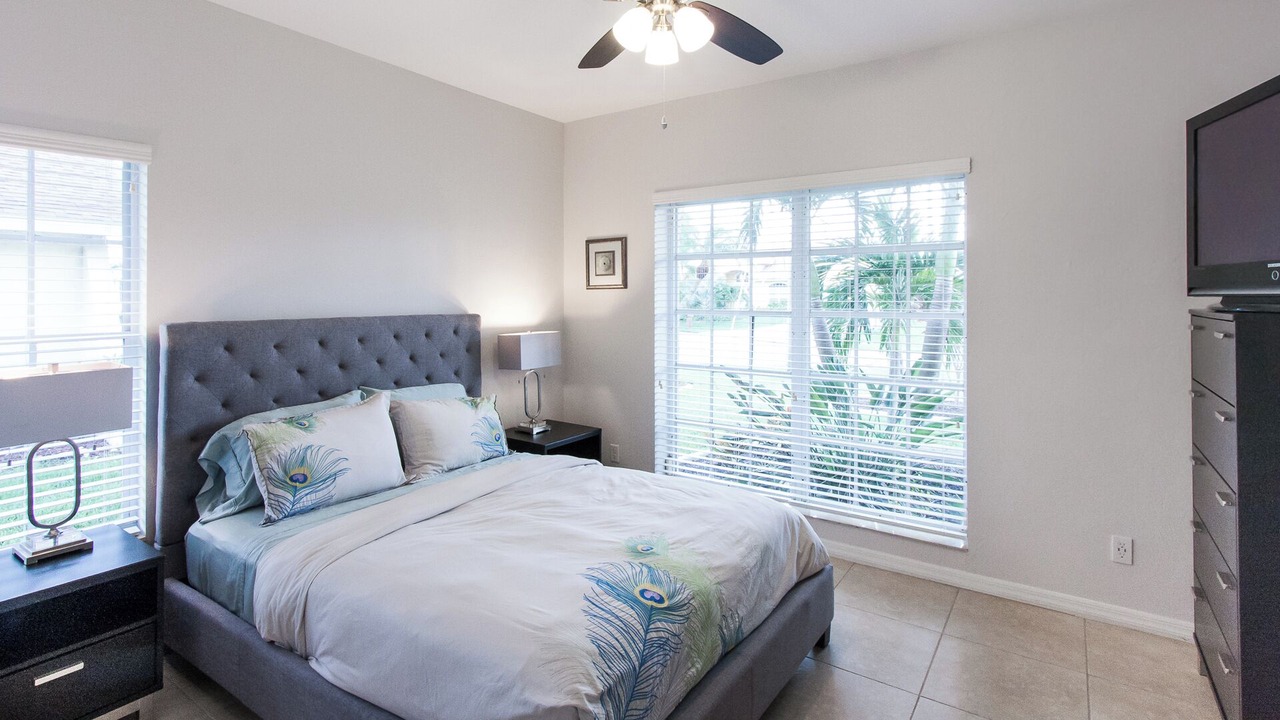 Photo of Bedroom in Eight Lakes