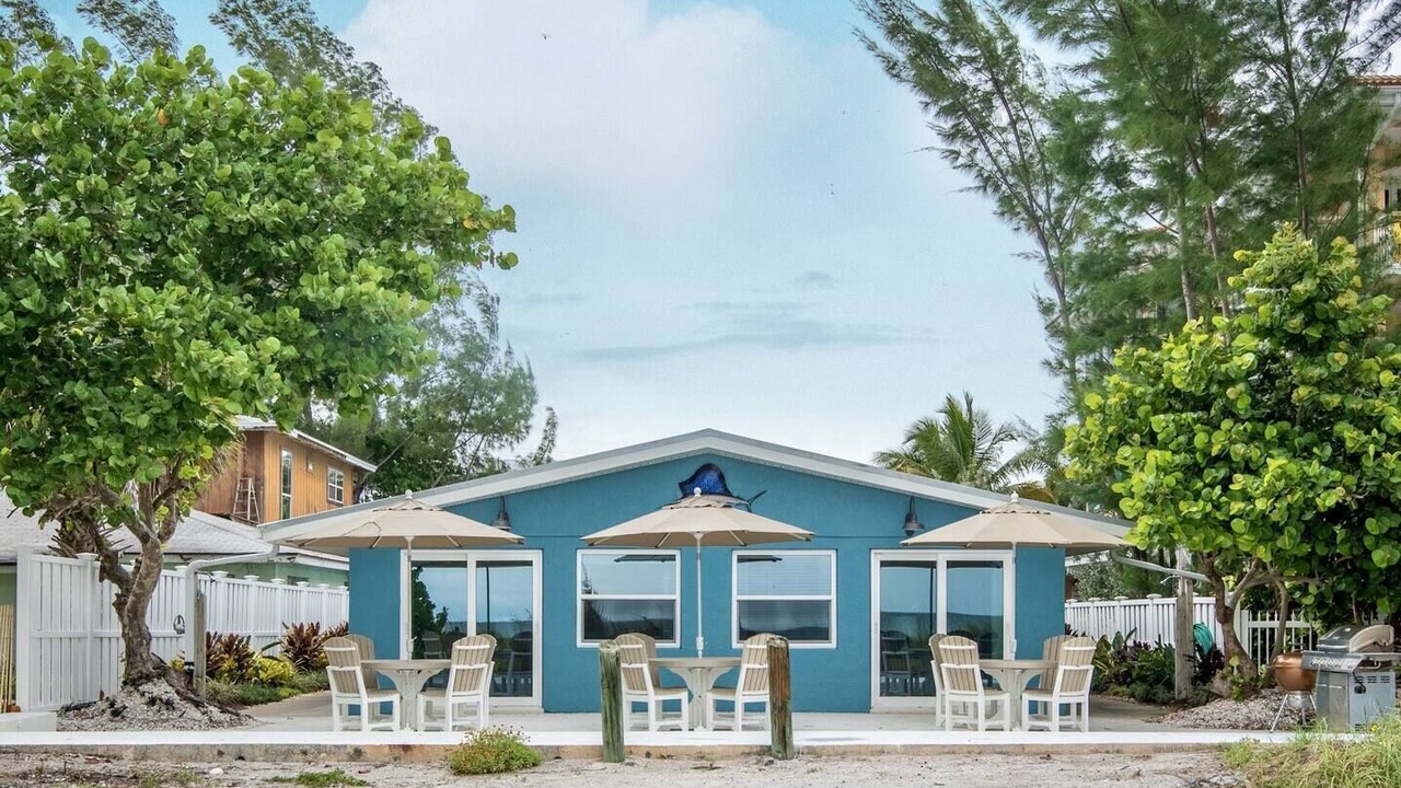 Photo of Others in Holmes Beach