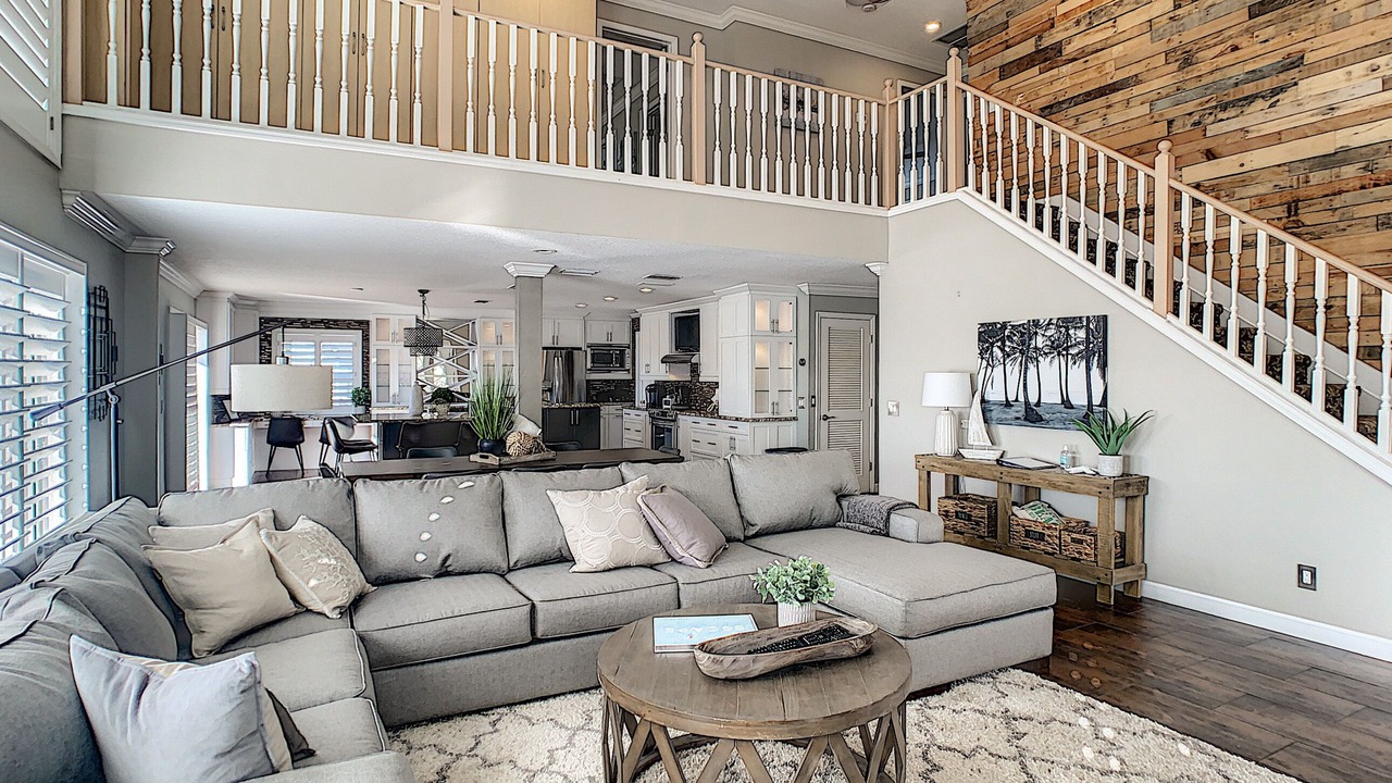 Photo of Livingroom in Indian Rocks Beach