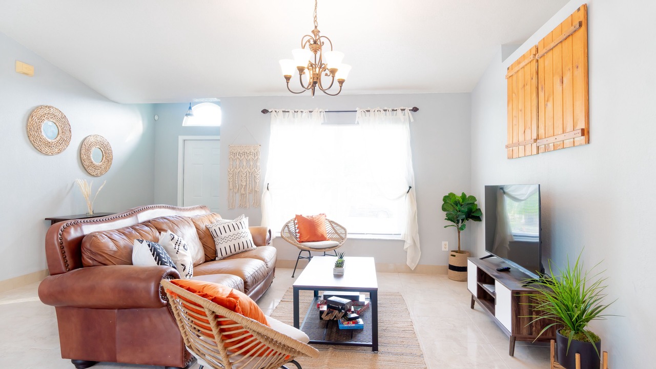 Photo of Livingroom in Port Saint Lucie