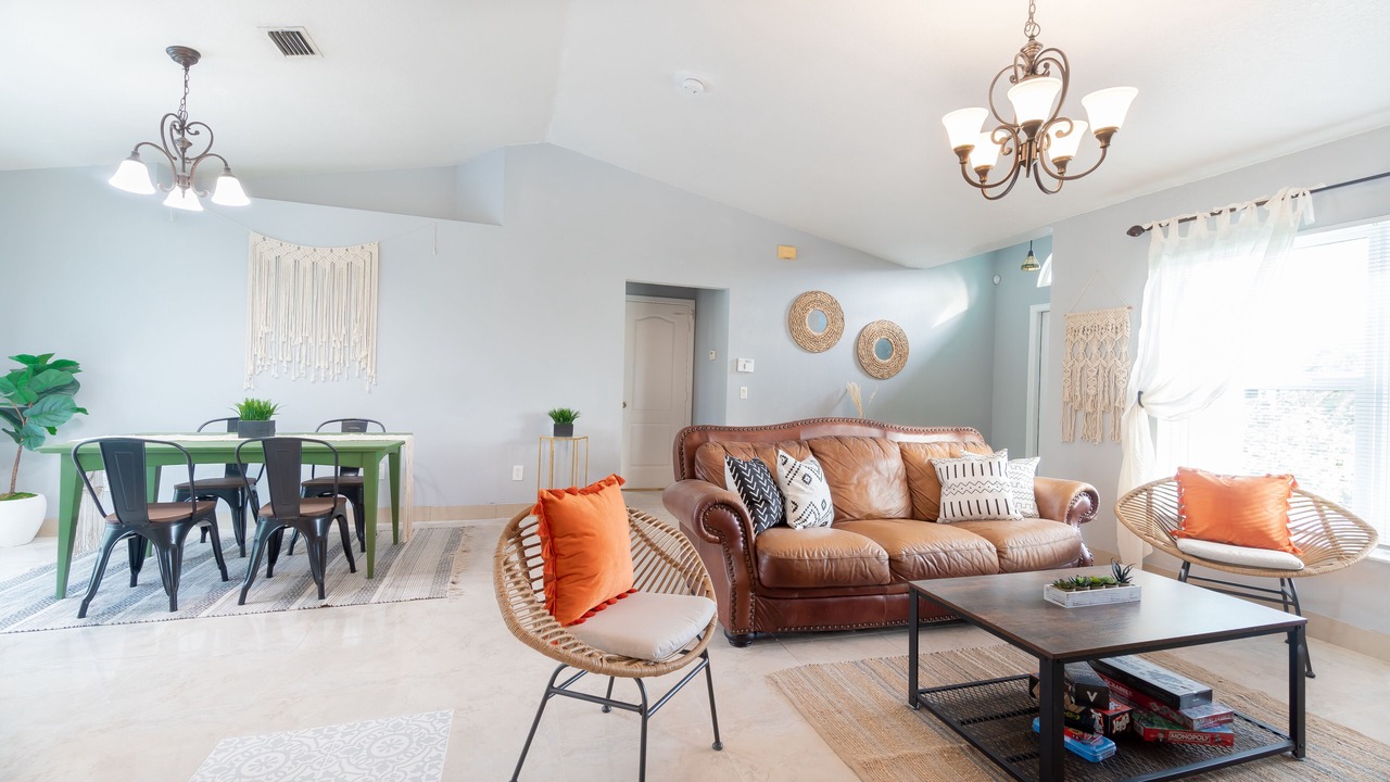 Photo of Livingroom in Port Saint Lucie