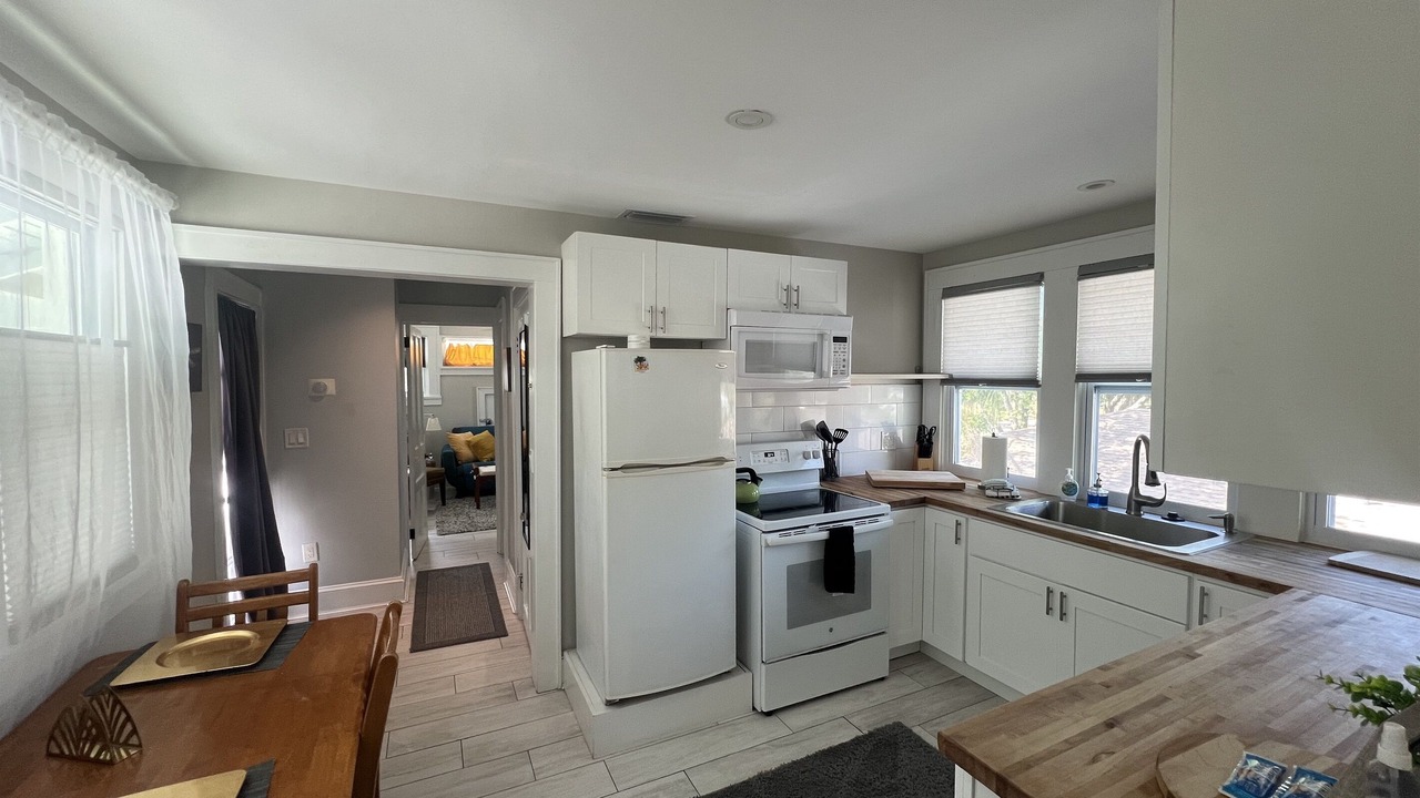 Photo of Kitchen in Crescent Lake