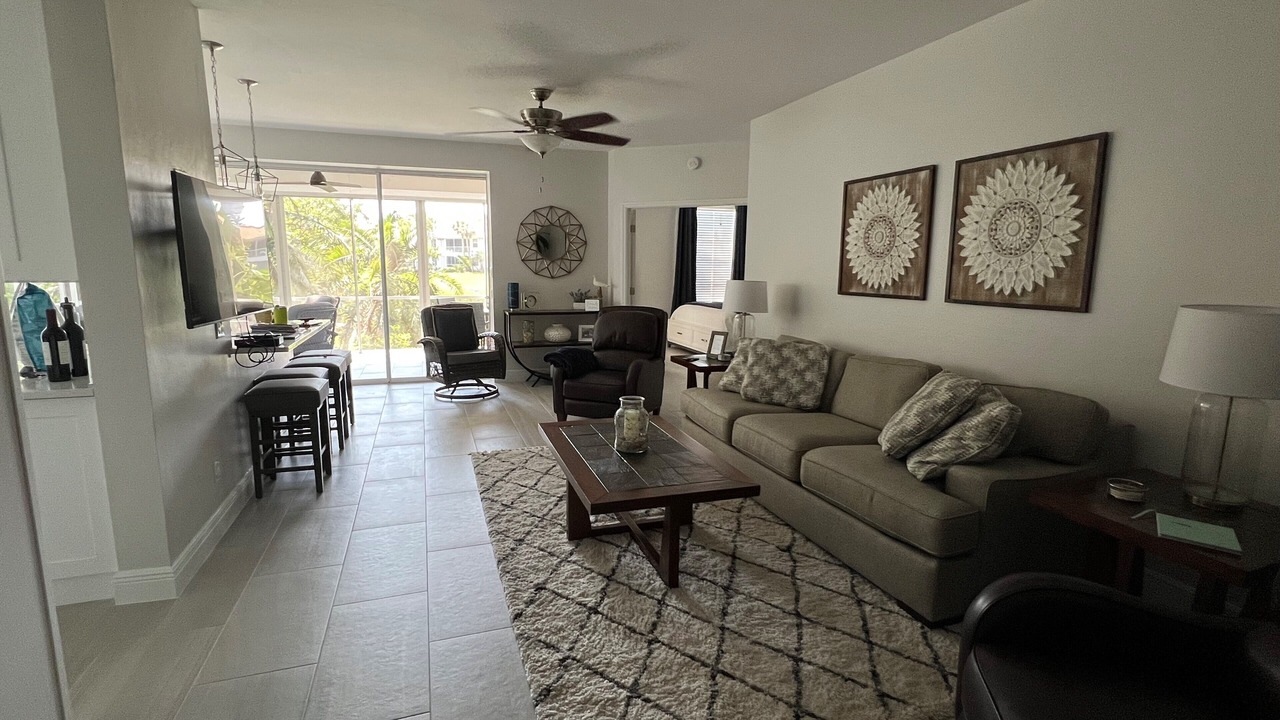 Photo of Livingroom in Bonita Bay