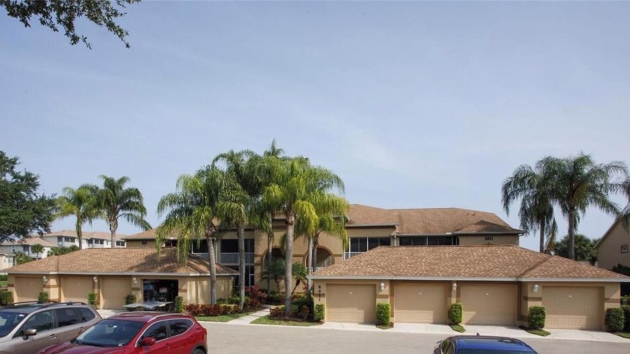 Photo of Outdoor in Heritage Palms