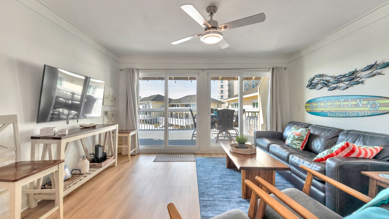 Photo of Livingroom in Holiday Isle