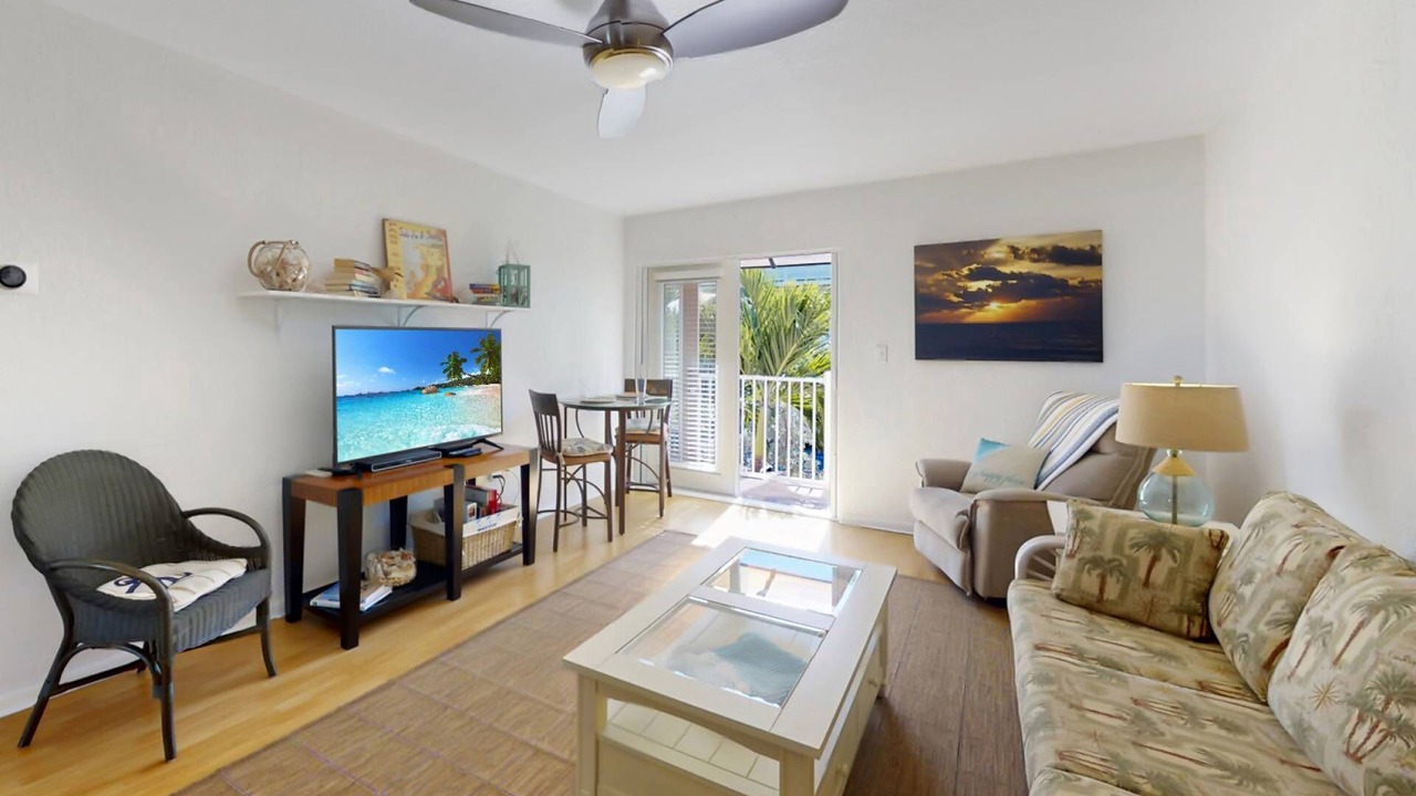 Photo of Livingroom in Pass-a-Grille Historic District