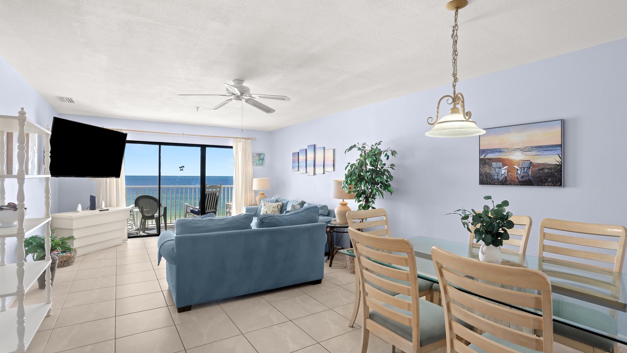 Photo of Livingroom in Madeira Beach