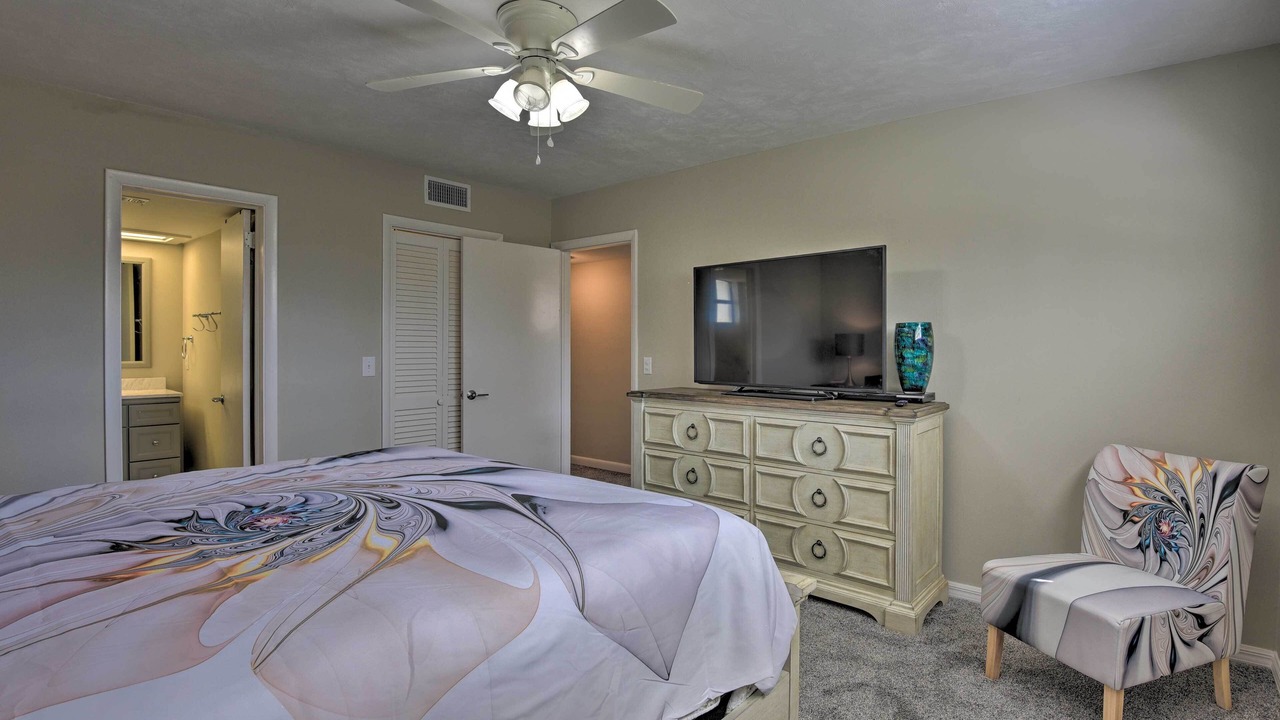 Photo of Bathroom in Royal Dunes North