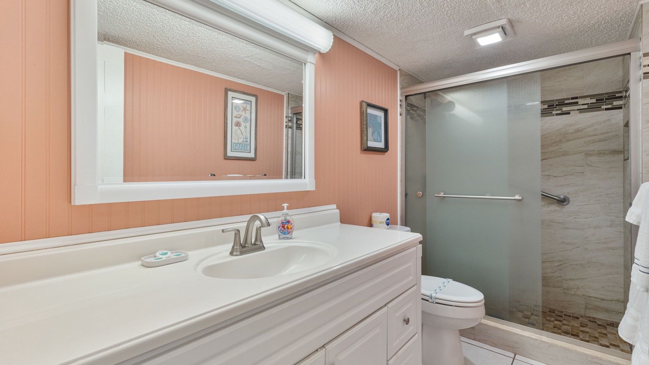 Photo of Bathroom in Englewood