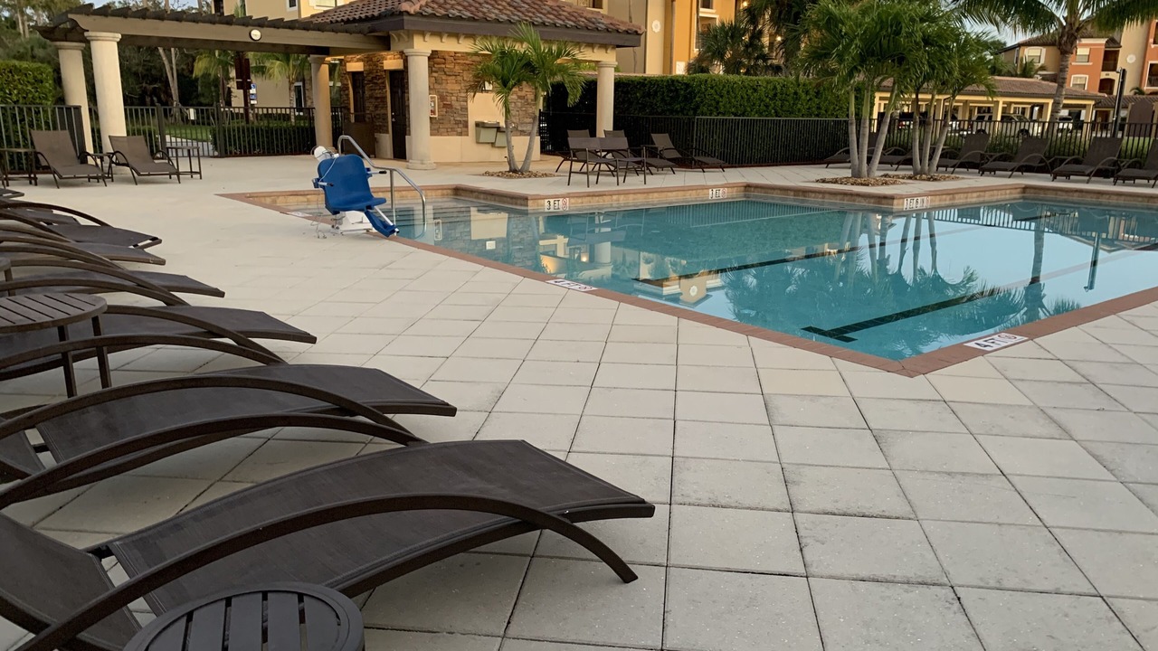 Photo of Outdoor in Naples