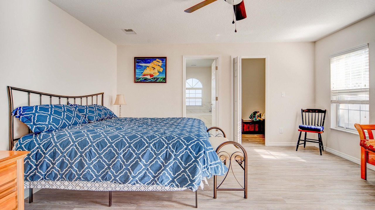 Photo of Bedroom in Butler Beach