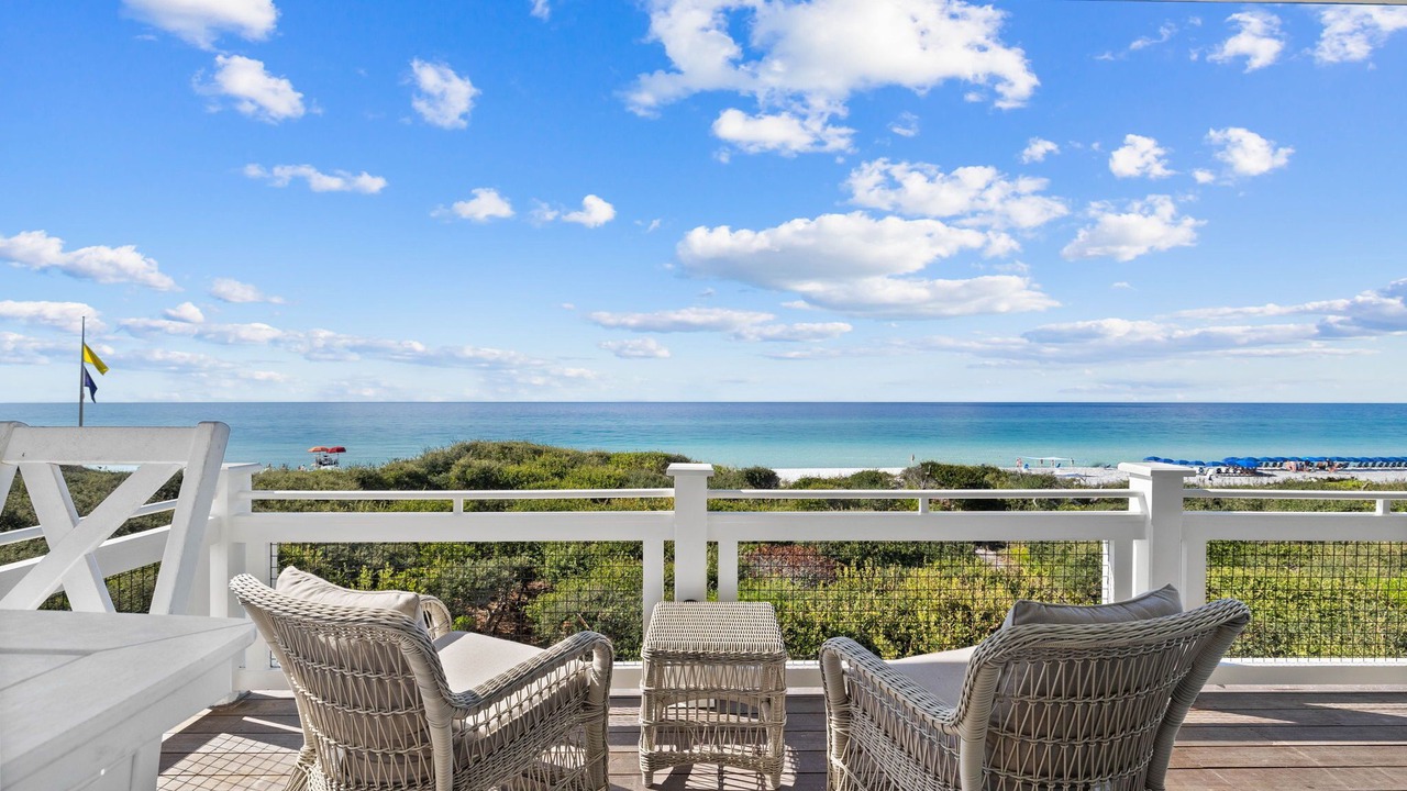 Photo of Patio Balcony in Seaside