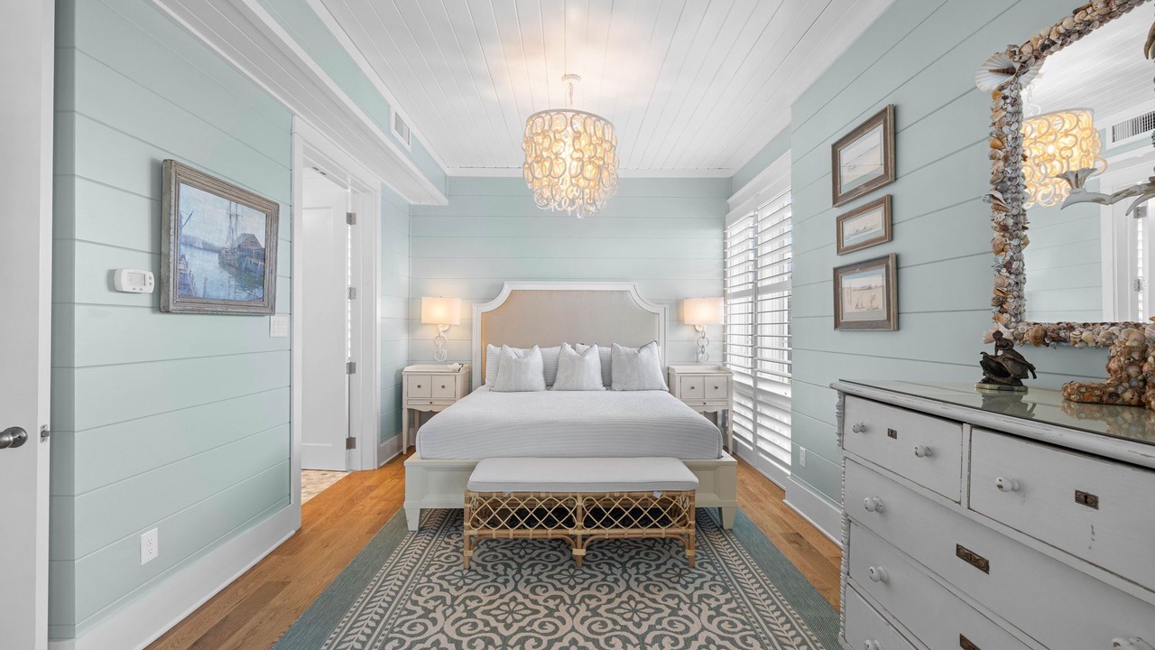 Photo of Bedroom in Seaside