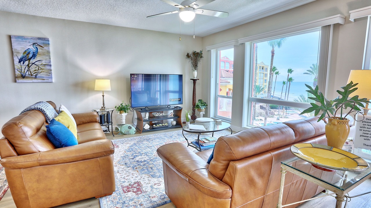Photo of Livingroom in North Redington Beach