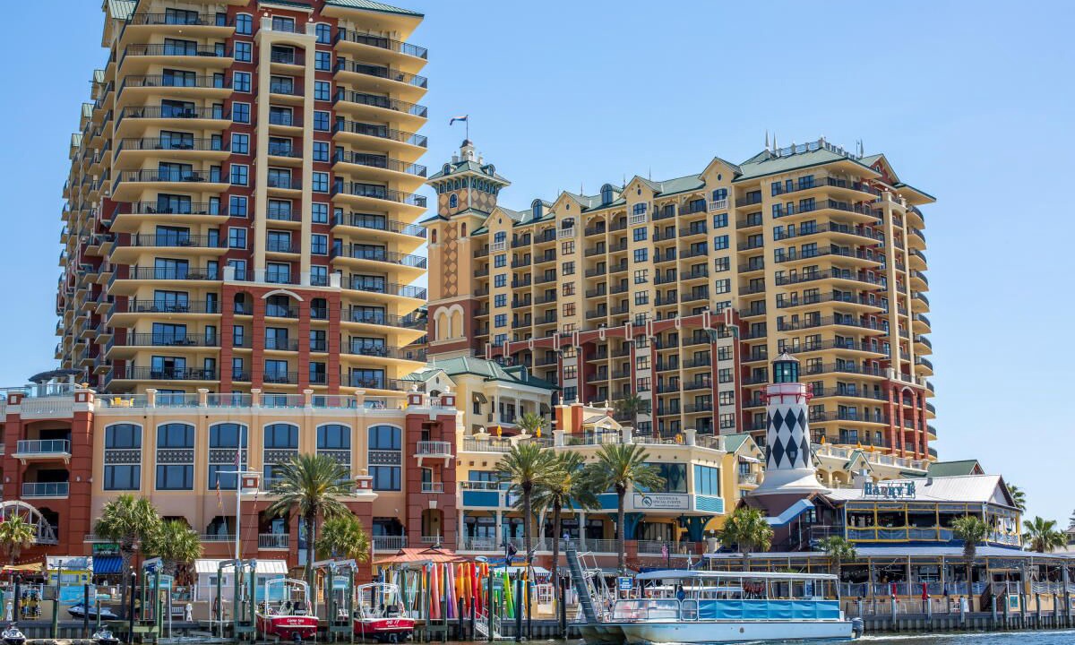 Photo of Others in Destin