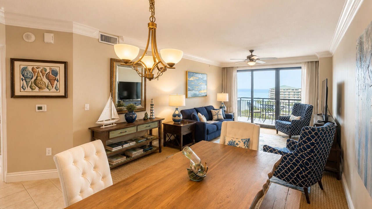 Photo of Livingroom in Destin