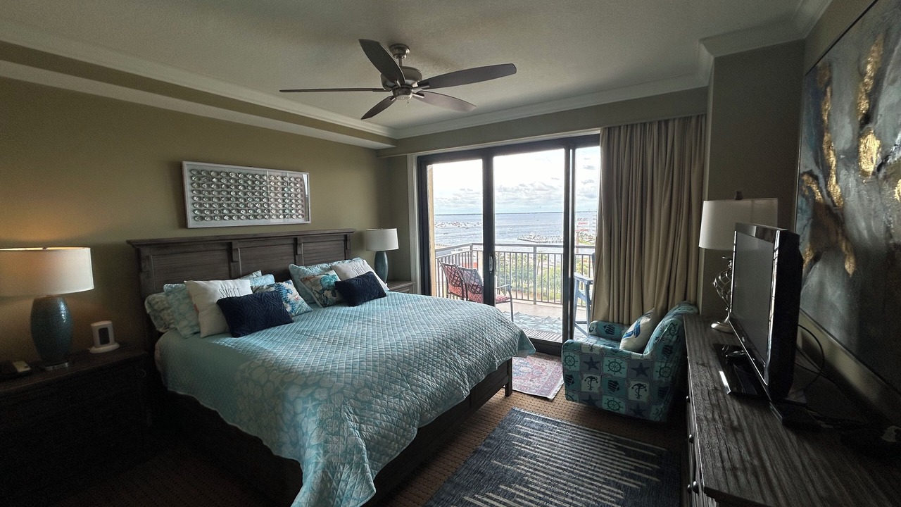 Photo of Bedroom in Destin
