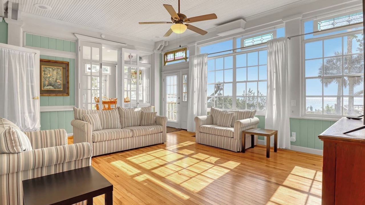 Photo of Livingroom in Tropic