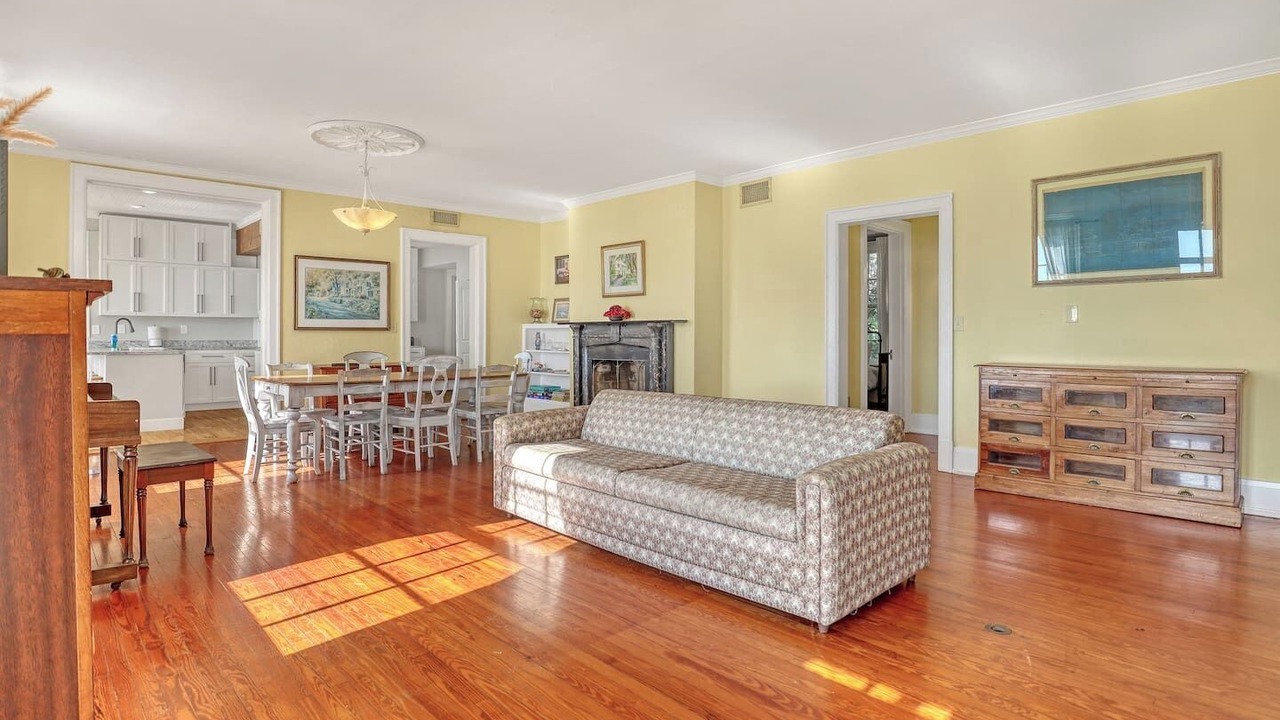 Photo of Livingroom in Tropic