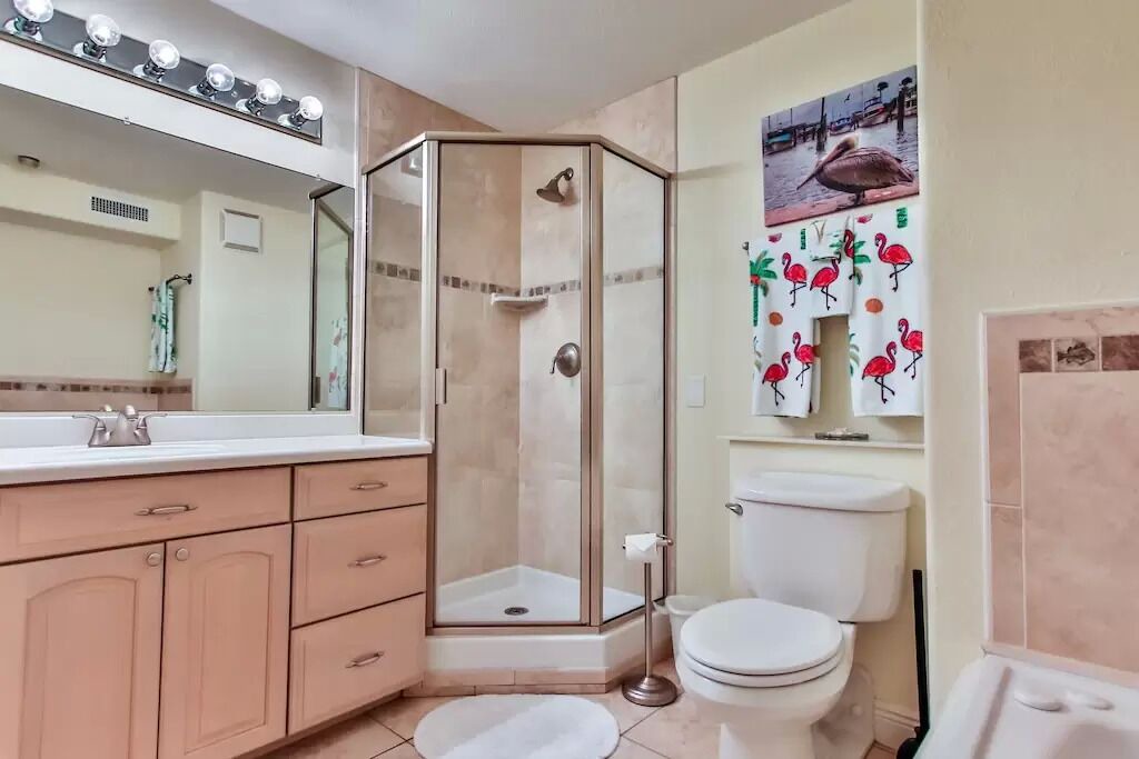 Photo of Bathroom in Marathon