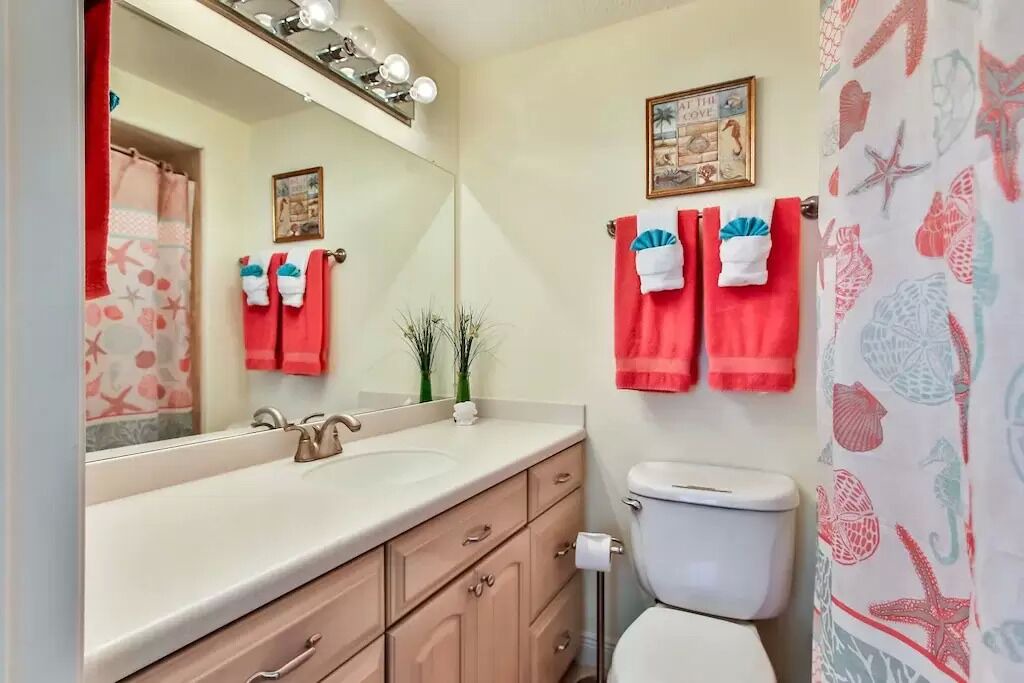 Photo of Bathroom in Marathon