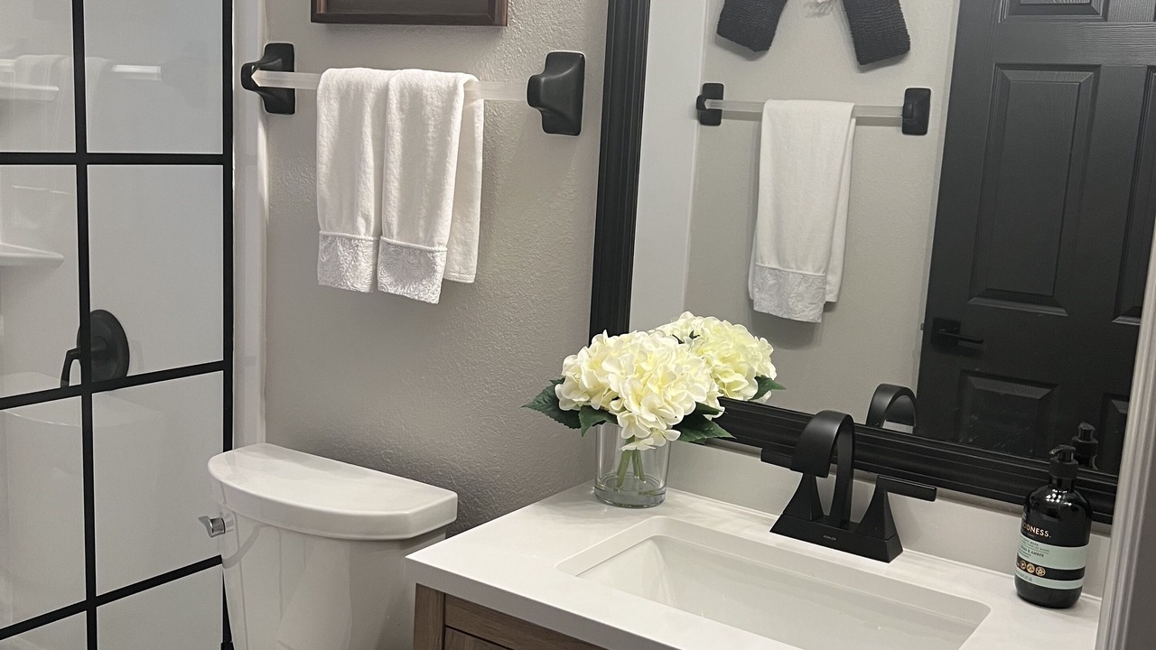 Photo of Bathroom in Cascades