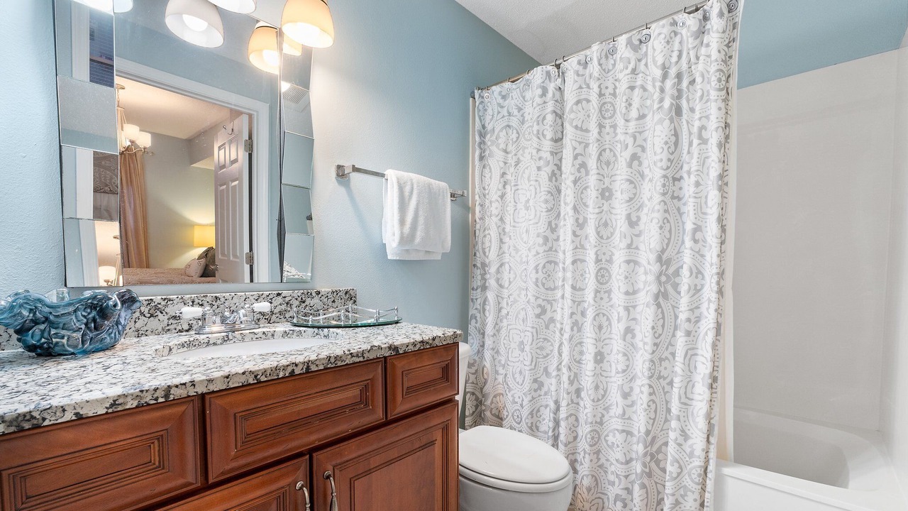 Photo of Bathroom in Navarre Beach
