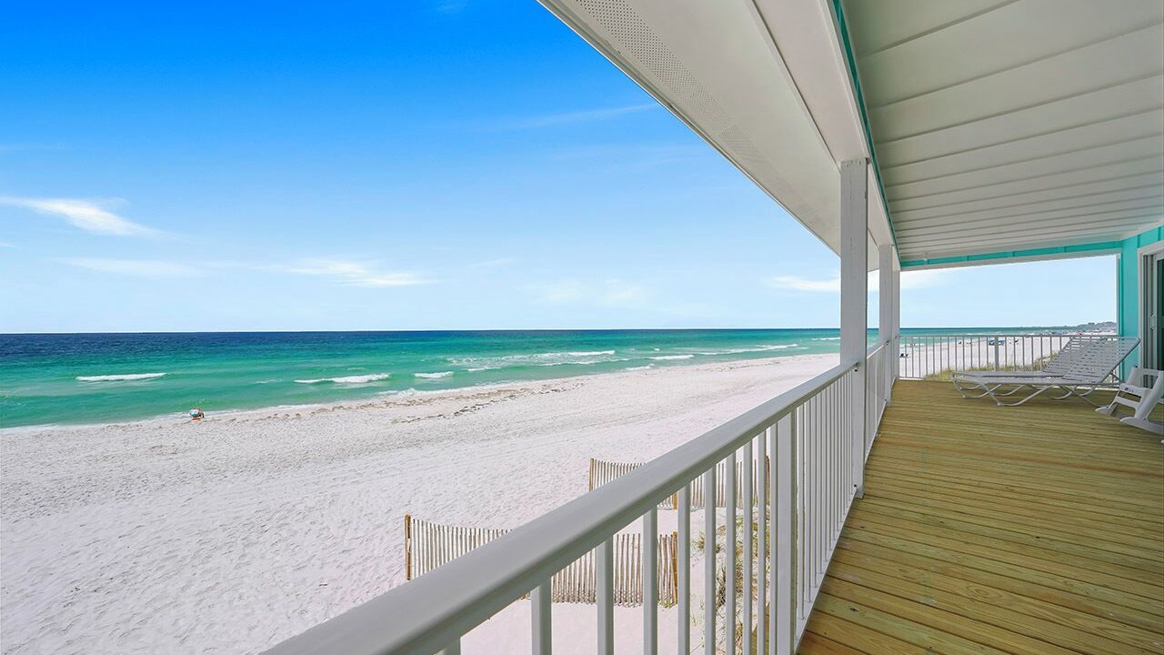 Photo of Patio Balcony in Dune Allen Beach