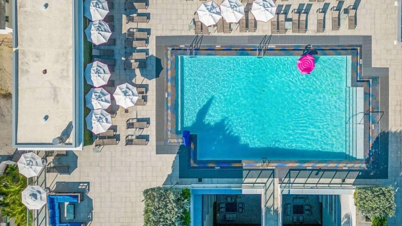 Photo of Outdoor in Hollywood